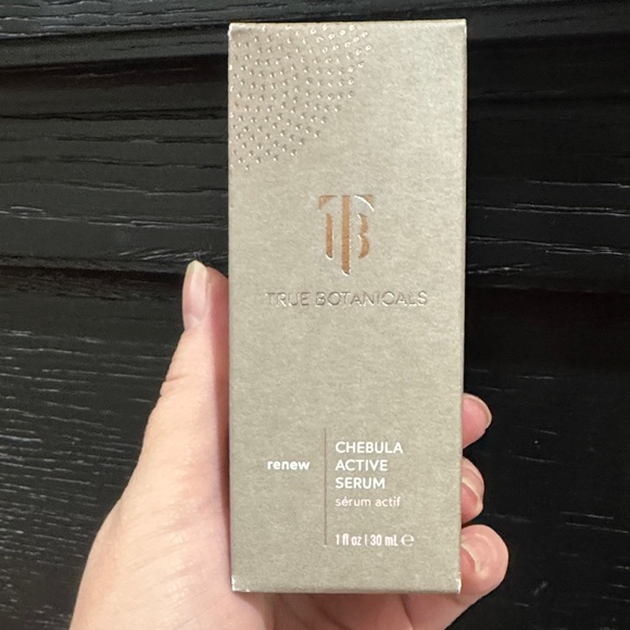 True Botanicals Chebula Active Serum - Picture 2 of 11